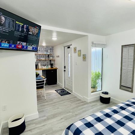Our Lovely Nest, Free Parking & Wi-Fi Μαϊάμι Εξωτερικό φωτογραφία